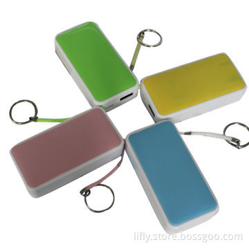Power bank with capacity 2,400-5,200mAh, Grade A battery with over 10 hours aging test, 3USD/unitNew